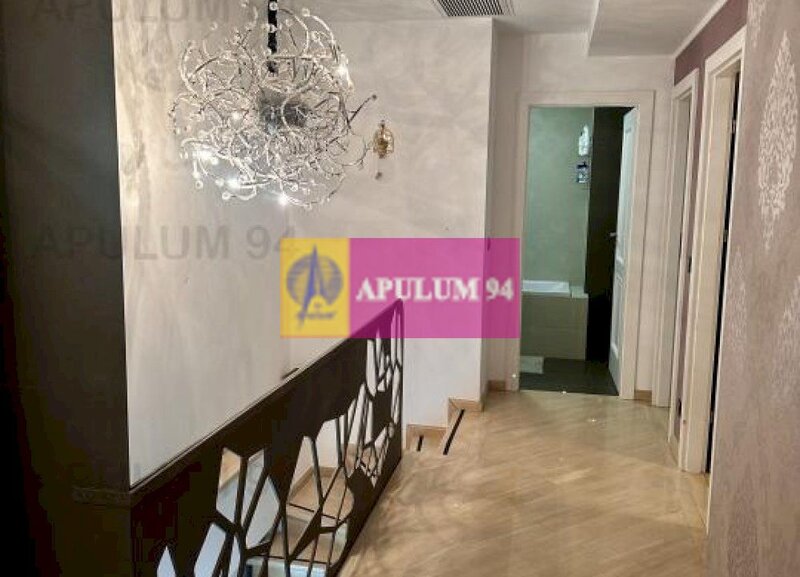 Duplex Vitan -Rin Grand Hotel